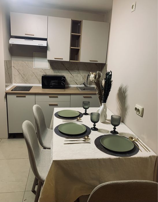 2 кімнатна квартира оренда подобово, Центр,Киівська. Аренда посуточно