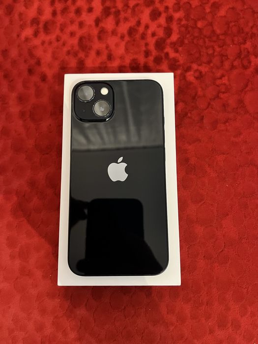 Продам Iphone 13 128gb