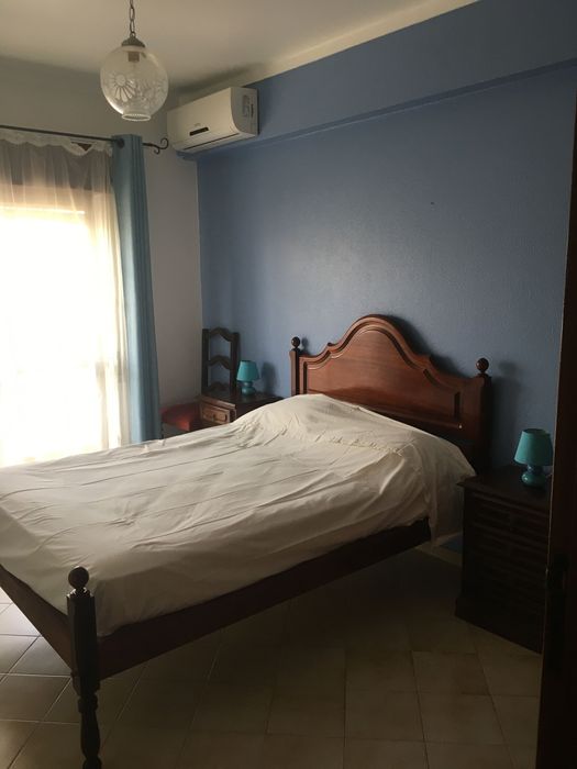 Apartamento T2 mobilado e com a/c em Tavira (Porta Nova)