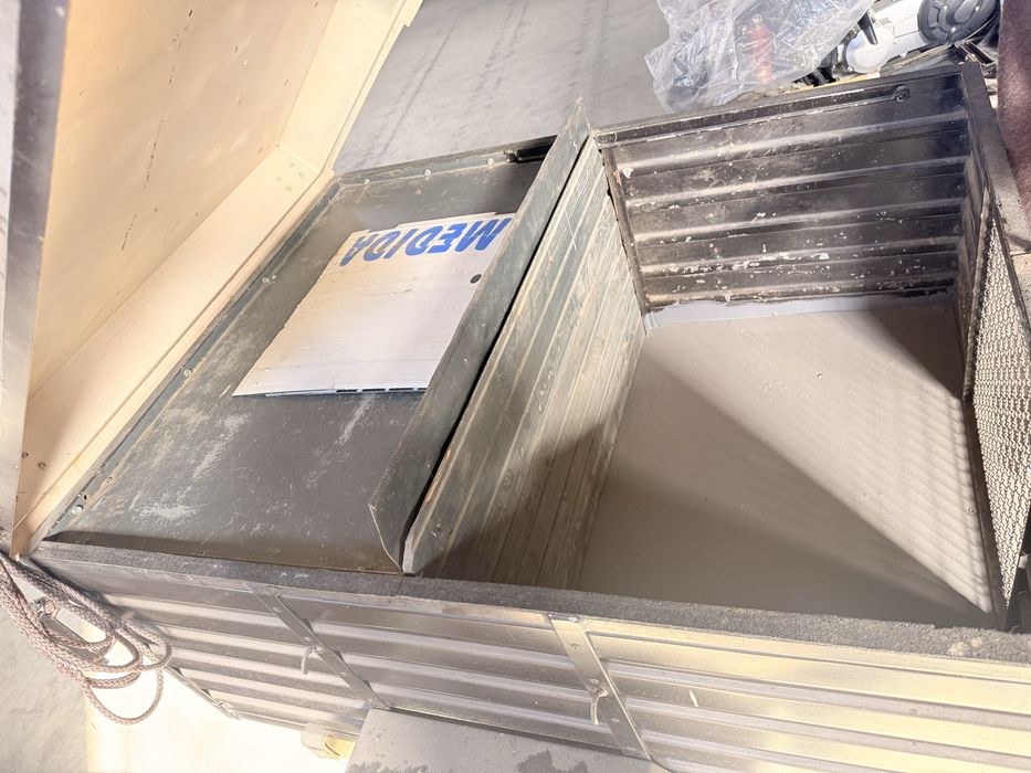 Atrelado para transporte de caes