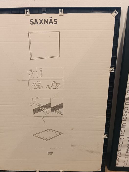 Molduras da marca IKEA