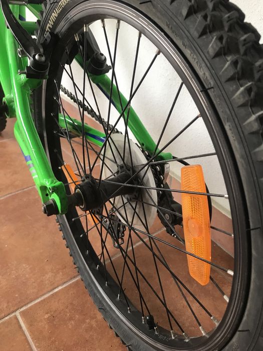 Bicicleta motocross Muddyfox 20