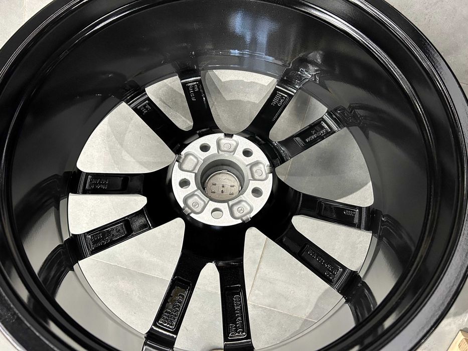 Oryginalne felgi aluminiowe 20 5x112 ET39 Audi Q5 A4 A6 80A071490A