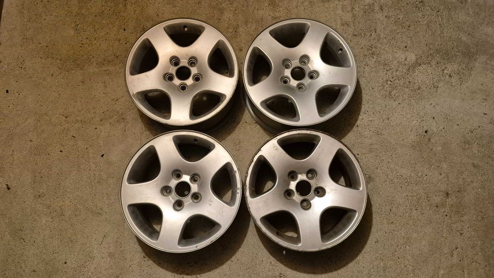 Jantes Originais SPORT AUDI 16" -5x112-ET45-7Jx16"- ref: 8D0.601025C