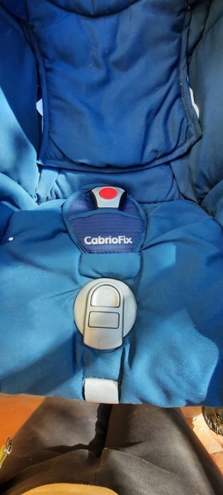 Автокрісло Maxi-Cosi CabrioFix (0–13 кг)