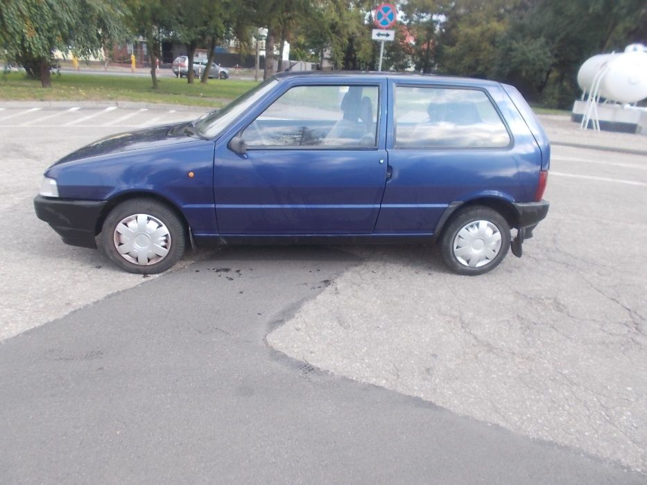 Fiat Uno przeznaczony na części niebieski metalik 1.0 benzyna