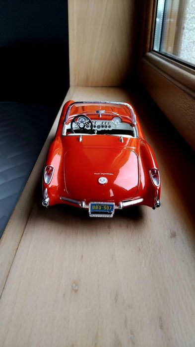 Corvette 1:18 BBURAGO