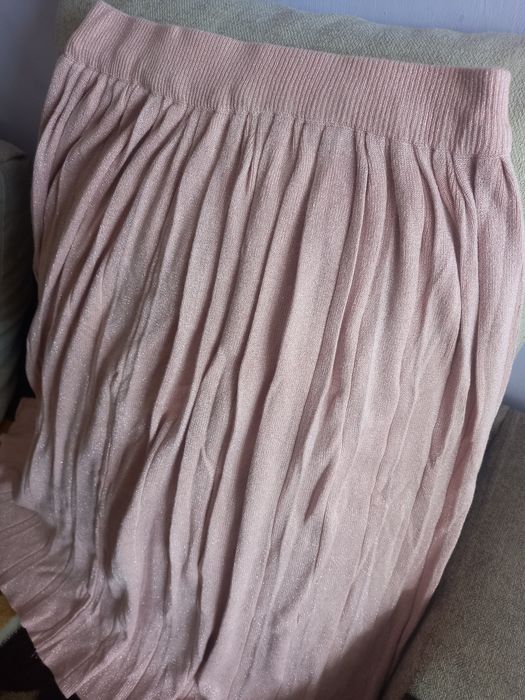 Спідниця нова ніжно рожева