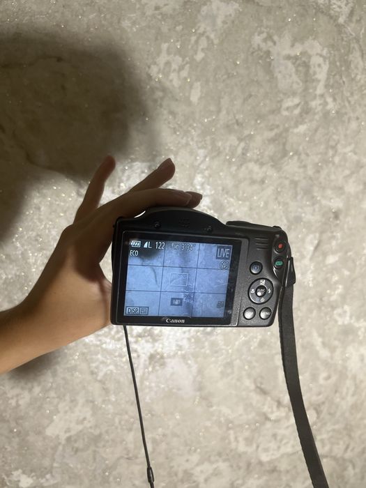 Продам фотоапарат Canon PowerShot SX400