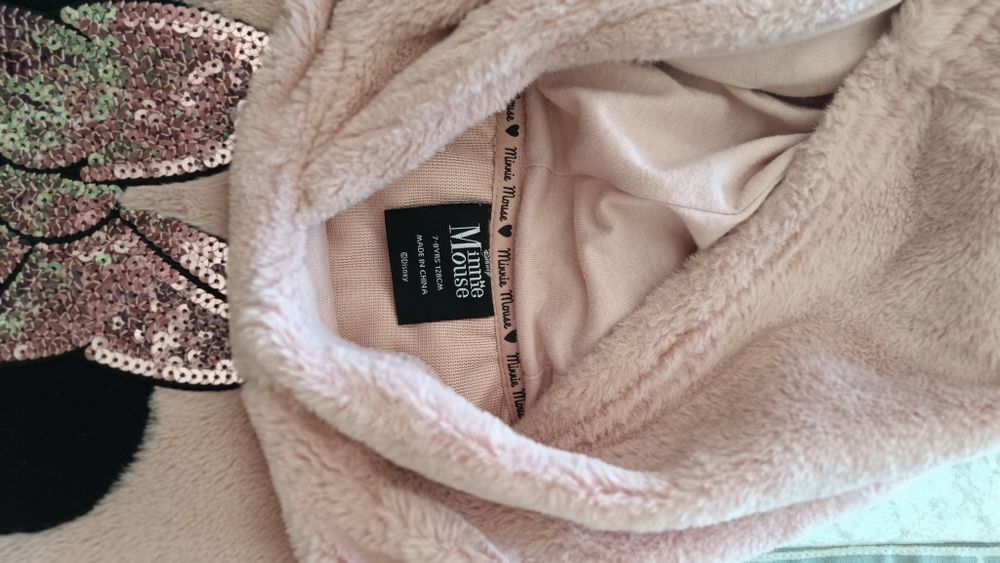 Roupa menina em bom estado