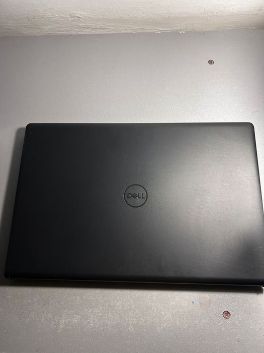Ноутбук Dell Vostro 15