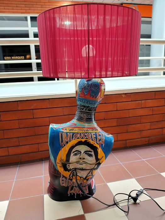 Candeeiros Mesa Manequins Arte