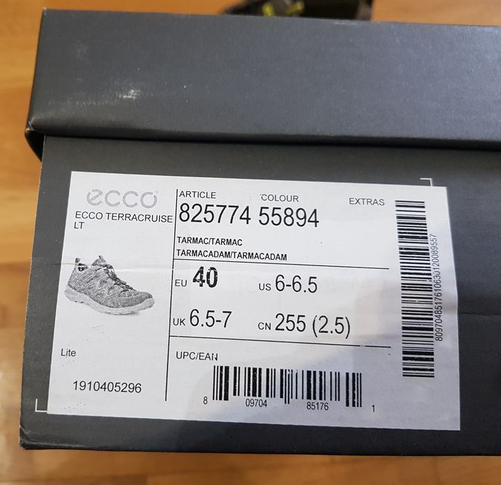 Кросівки Ecco Terracruise 40 нові