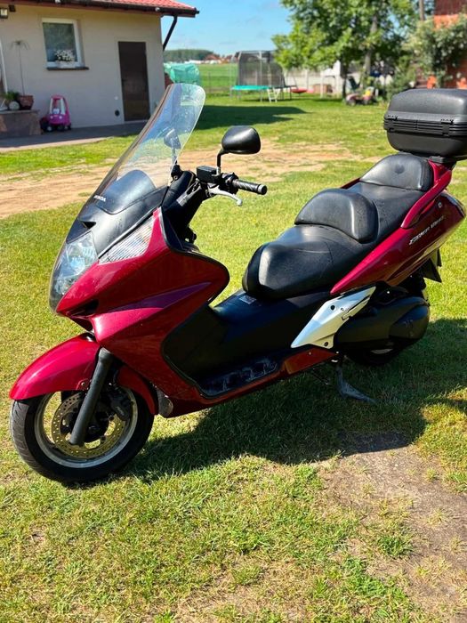 Honda silver wing 600