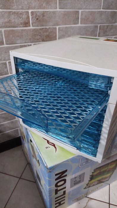 Сушка Hilton дегідратор електросушка хілтон сушарка сушилка