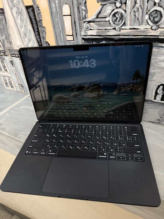 Macbook Air M4 , 2025. 13-inch