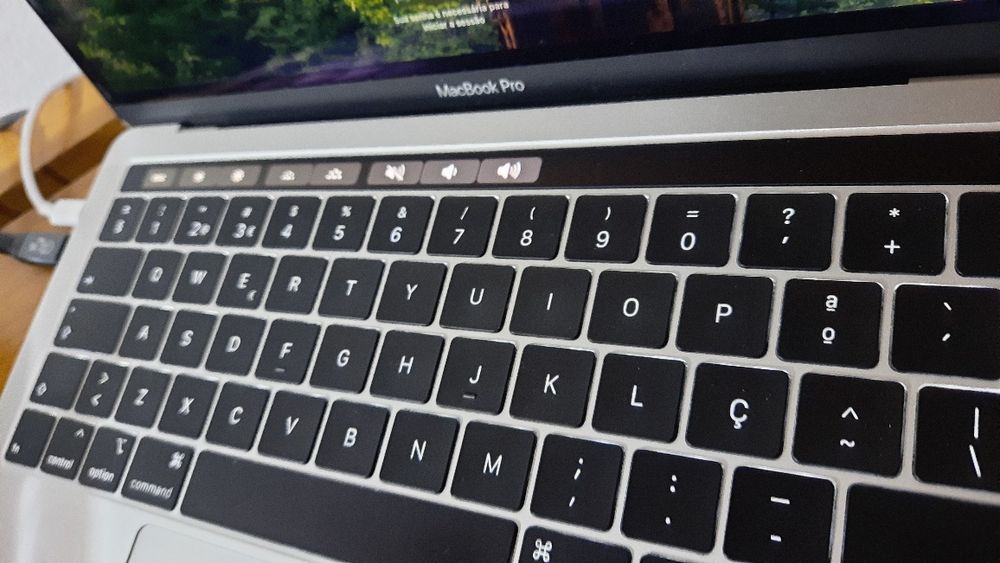 Macbook Pro 13" Touchbar 2018