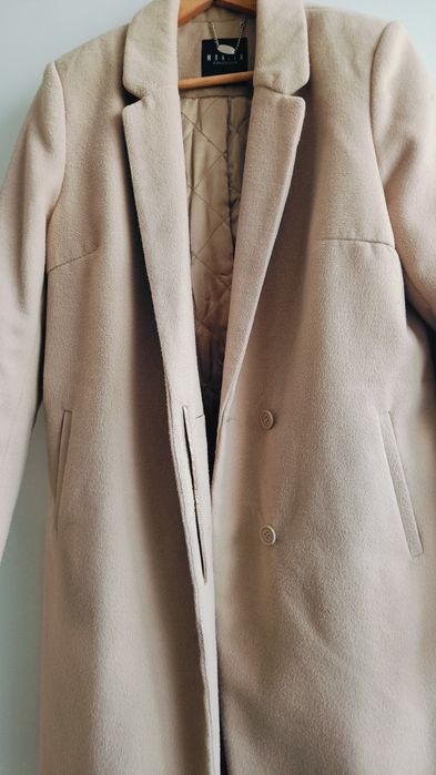 Płaszcz damski. Beżowy.