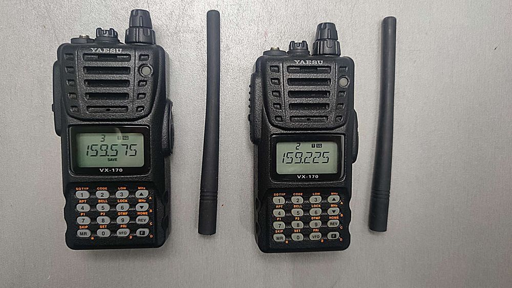 Рація переговорний пристрій  Yaesu VX-170 2 шт