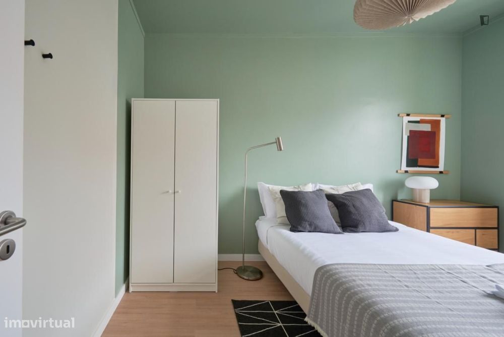 Quarto - localizado em Penha de França Lisbon