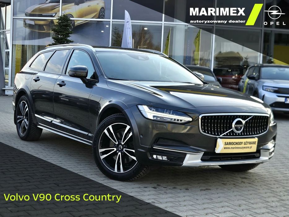 Volvo V90 Cross Country D5 AWD PRO 2.0 Diesel 235 KM AT8