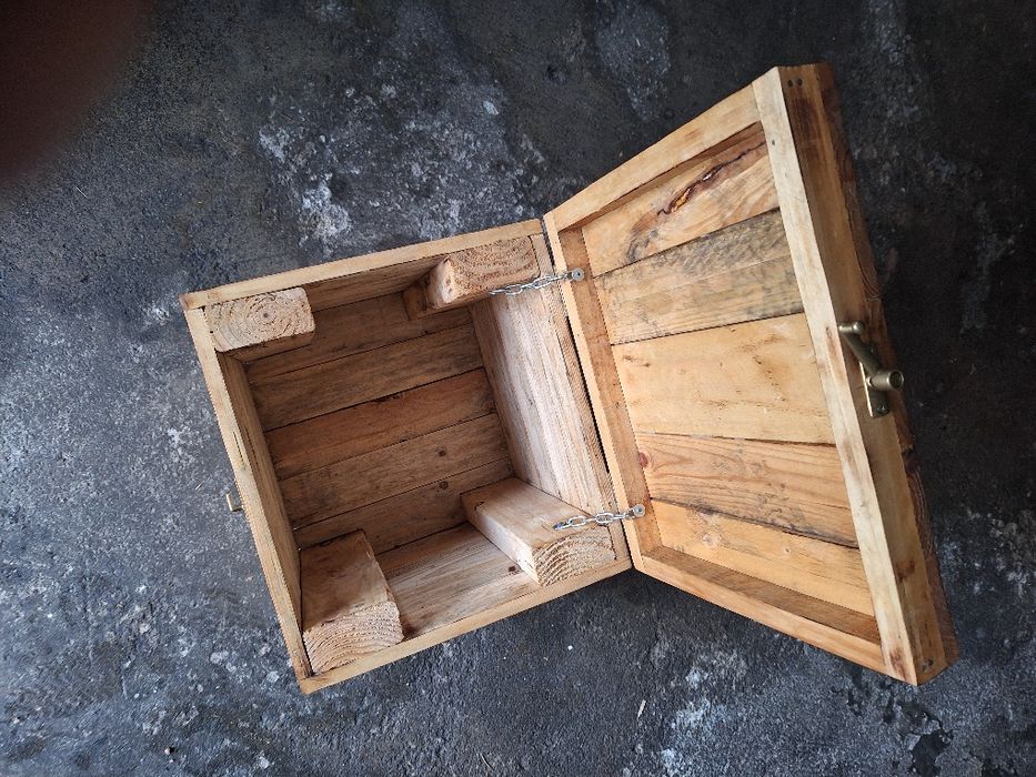 Arca/Baú em madeira