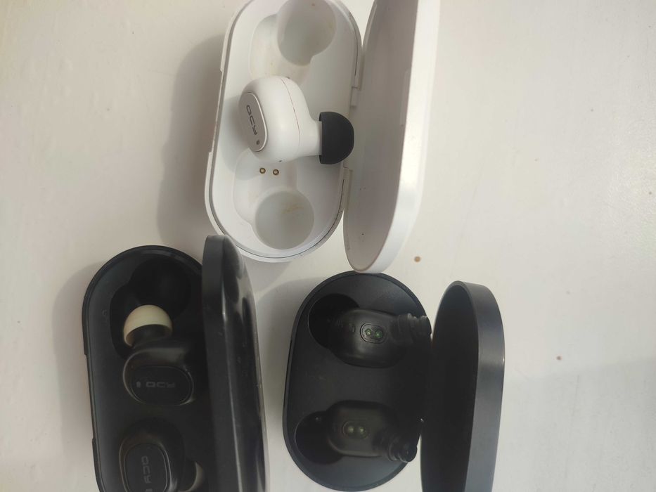 Бездротові навушники