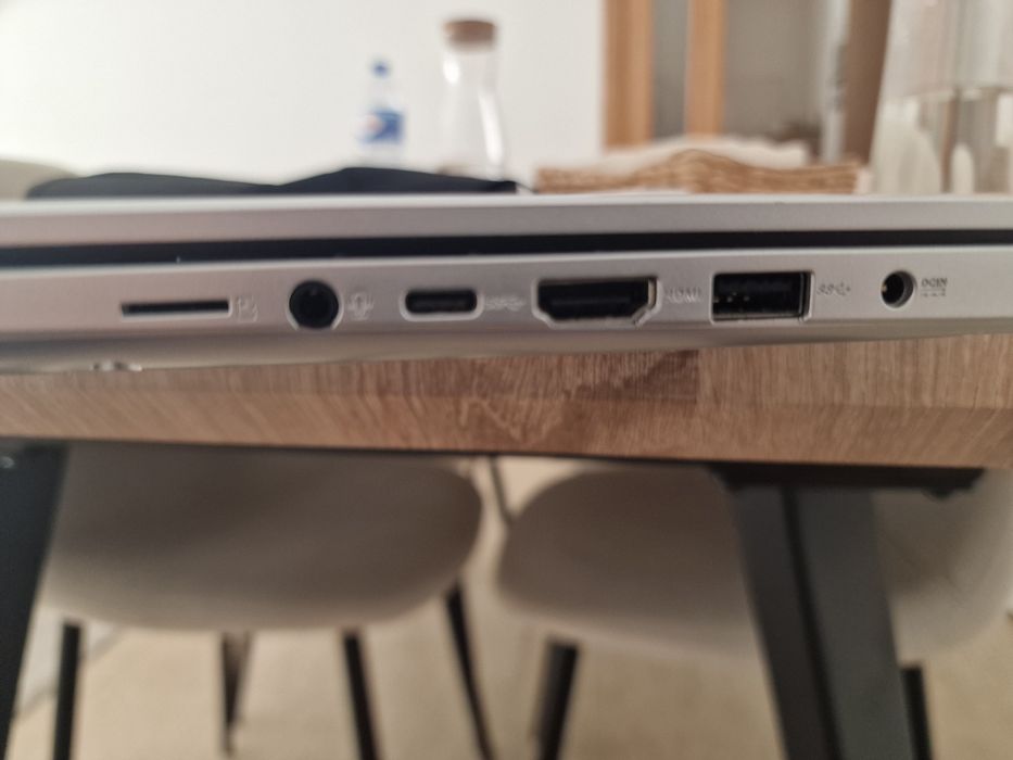 Asus vivobook 15