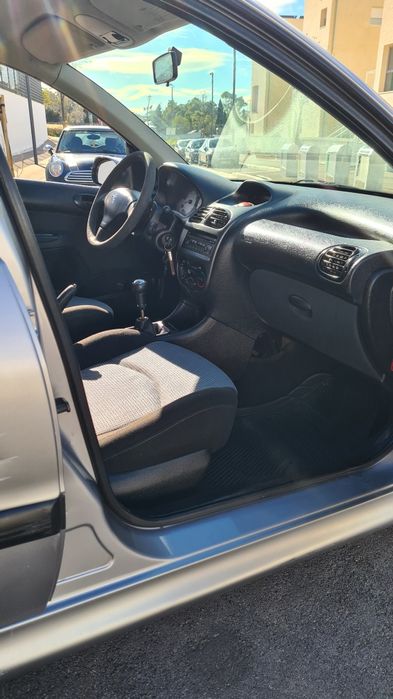 Pegeout 206 1.1 gasolina