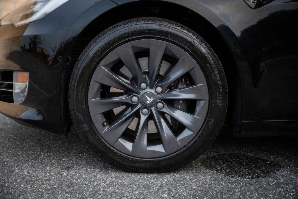 Tesla Model S 100D      2019