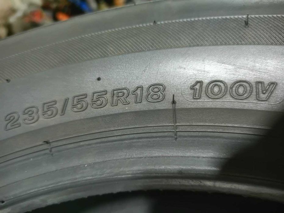 Шини Bridgestone 235/55R18. 4шт. Літо 2023р (0545)