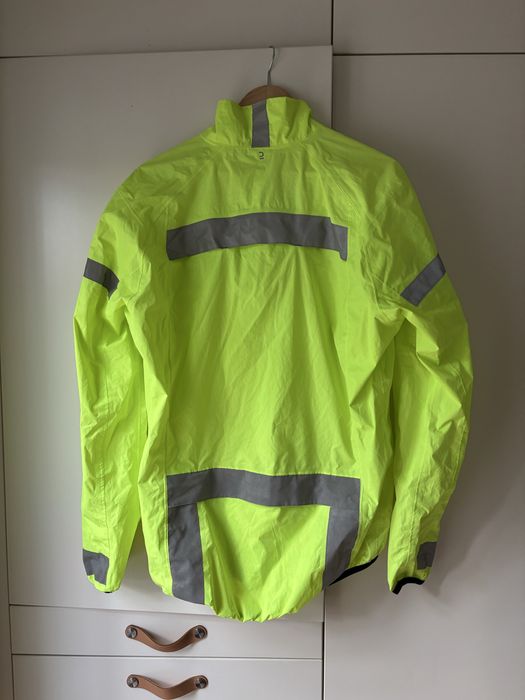 Kurtka rowerowa przeciwdeszczowa TRIBAN – fluorescencyjna z odblaskami