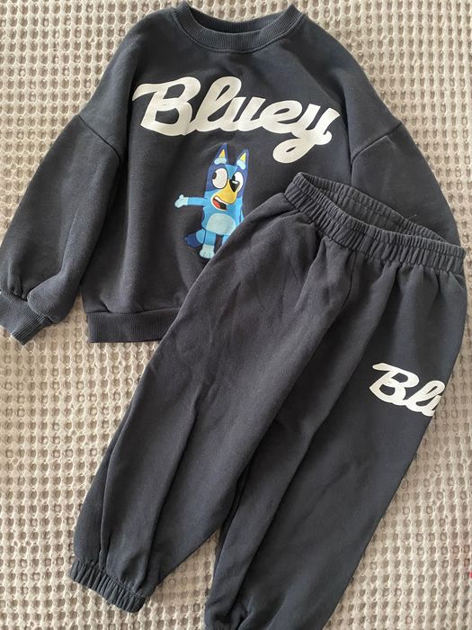 Костюм Зара на 4-5 лет в идеале