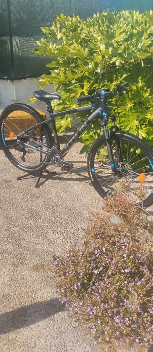 Bicicleta rockrider 520 S 27.5 como nova
