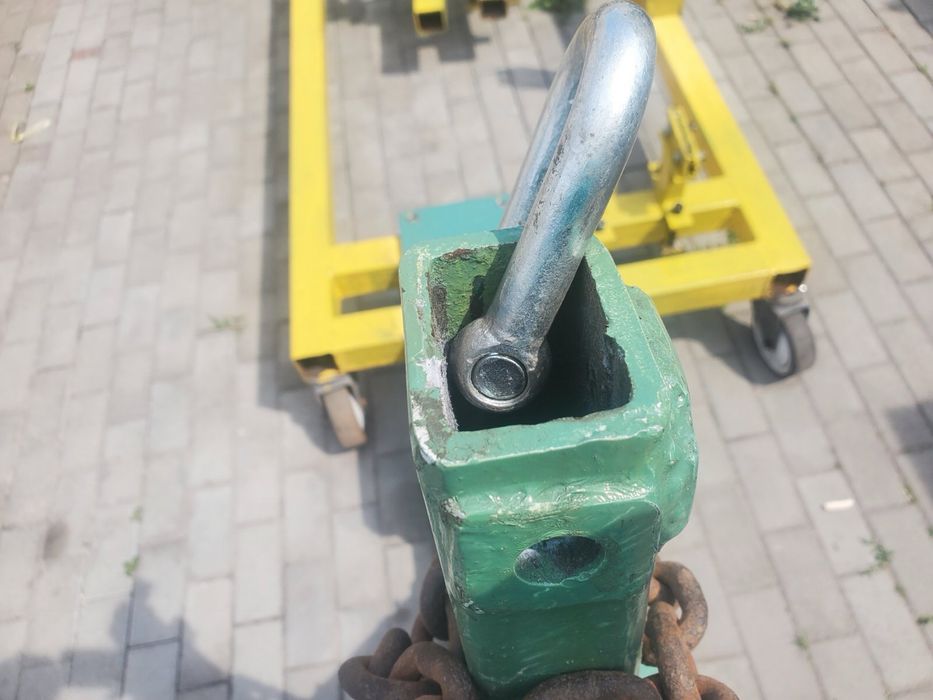 Стапель для рихтування авто