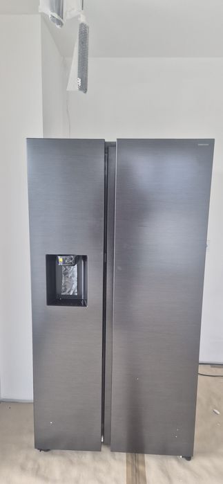 Lodówka SAMSUNG RS70F65KEF