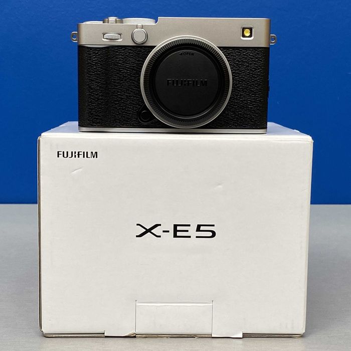 Fujifilm X-E5 (Corpo) - 40.2MP | 3 ANOS DE GARANTIA