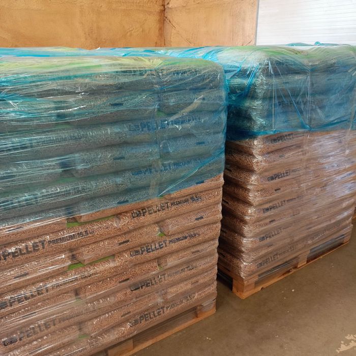 Pellet Premium 6mm bukowo sosnowy 18,92 kj , transport winda