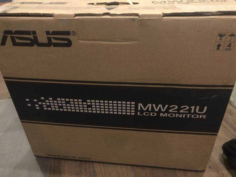 Monitor LCD Asus MW221U 22”