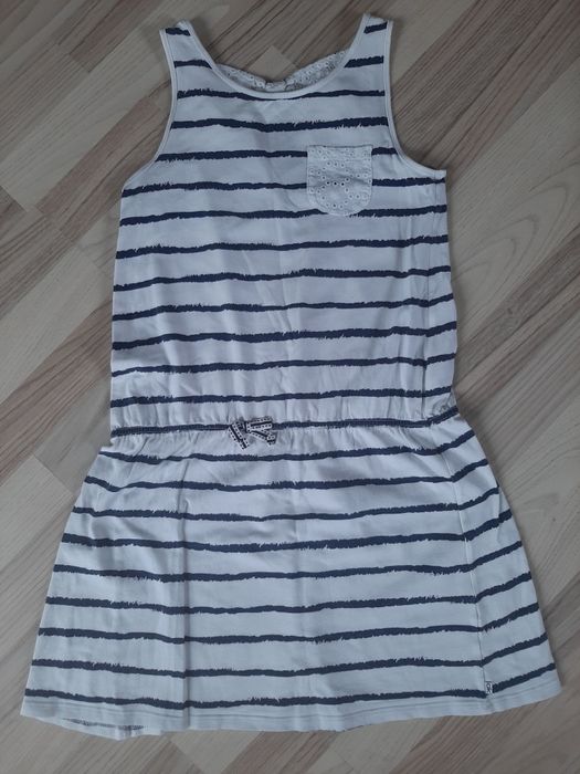 Sukienka Okaidi rozm. 146-152