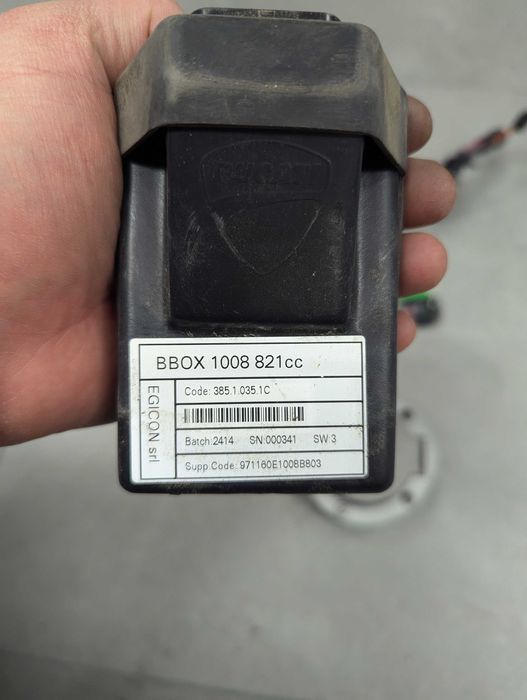 Stacyjka kluczyk moduł komputer immo ECU Ducati monster 821 15R
