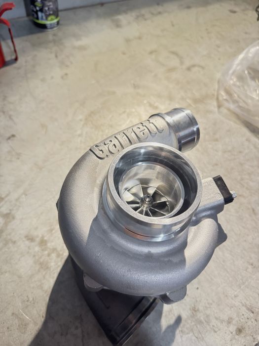 Turbo garret g25-550