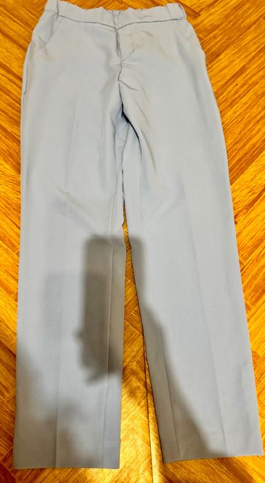 Жіночі брюки блакитного кольору