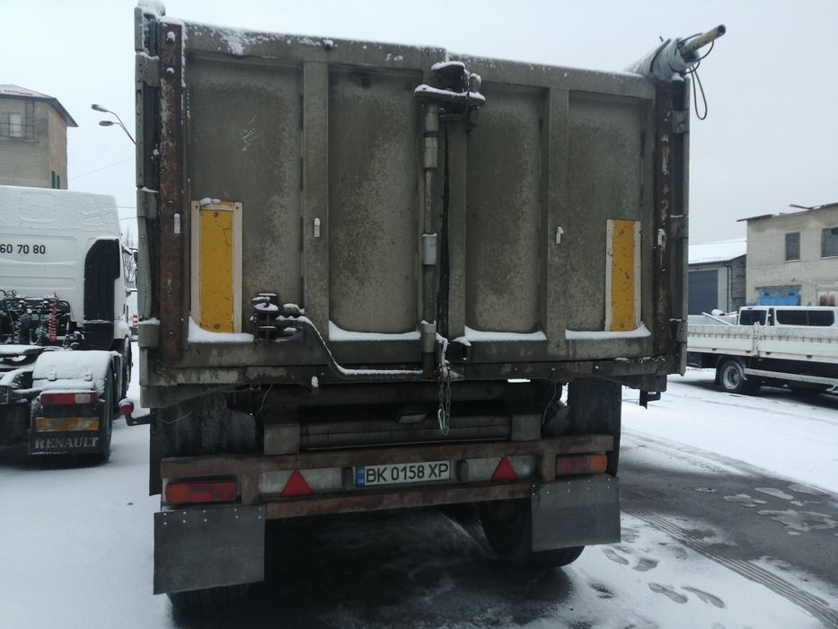 Напівпричіп самоскид