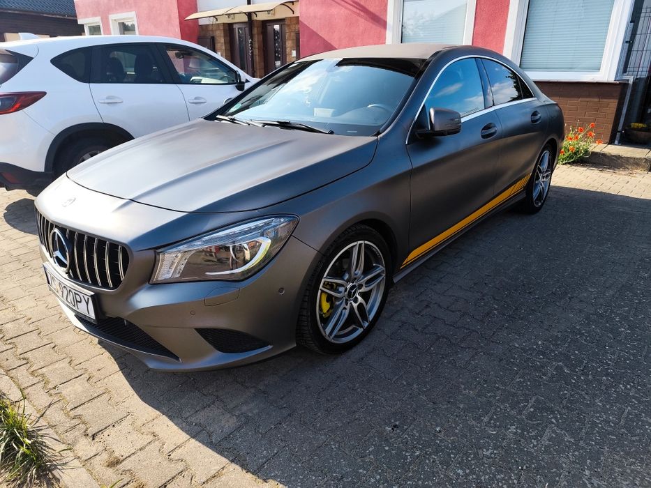 Mercedes CLA 200