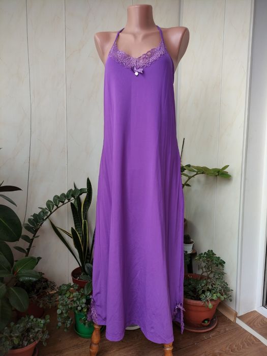 Сукня комбінація, плаття в білизняному стилів, святкова сукня міді