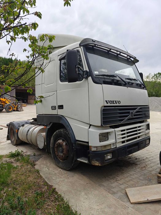 Volvo FH12, rok 2000