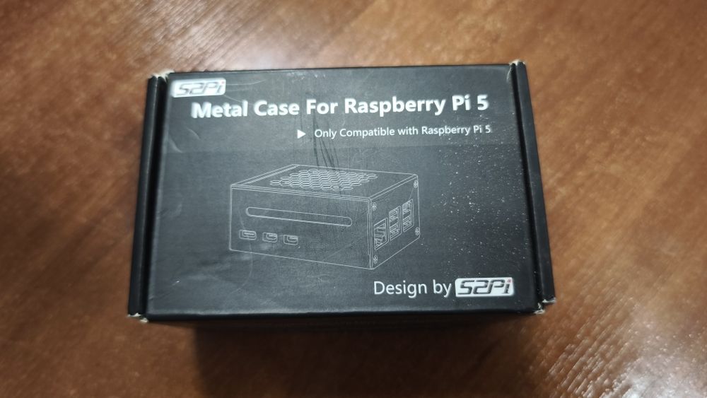 Корпус для комп'ютера Raspberry Pi 5