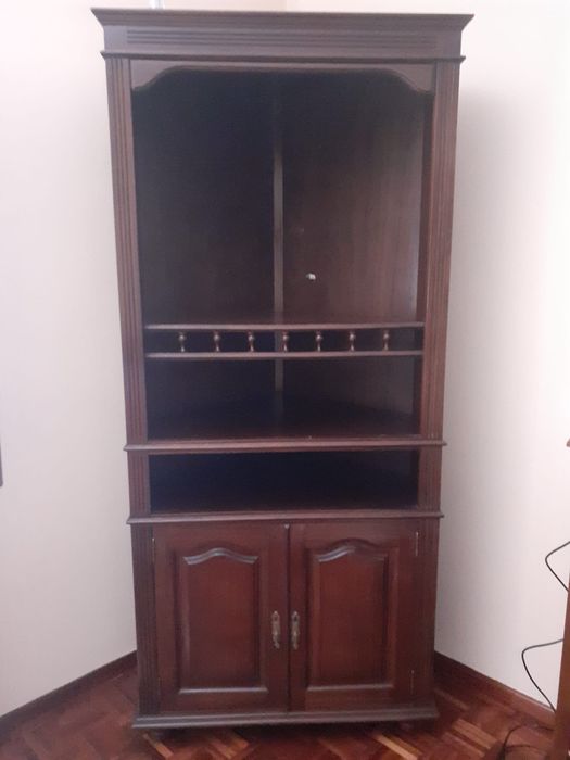 Móveis de canto castanho