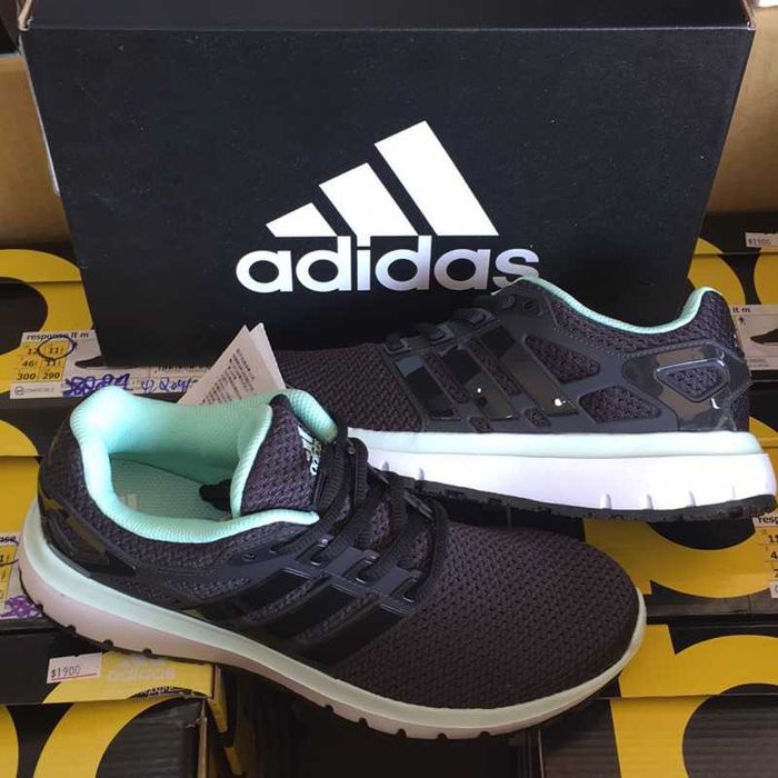 Бігові жіночі кросівки\adidas Energy Cloud\оригинал\26,5см